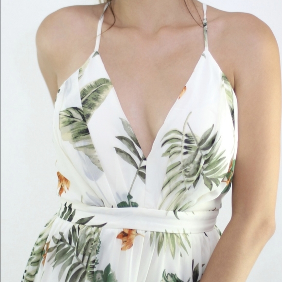 White maxi dress with two slits ( palm design) - Picture 4 of 4